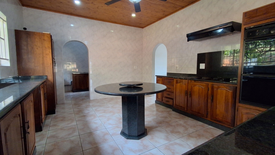 4 Bedroom Property for Sale in Safari Gardens North West